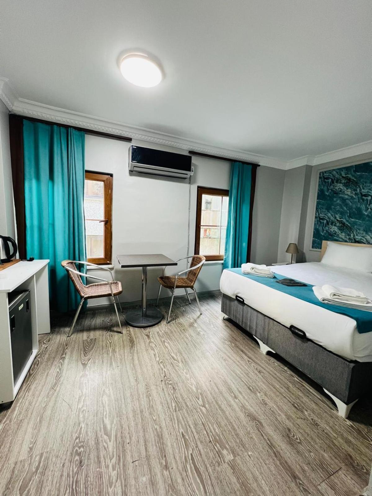 Taksim Dora Hotel อิสตันบูล ภายนอก รูปภาพ