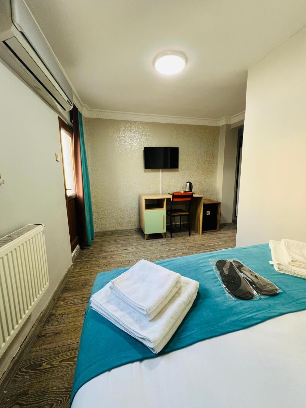 Taksim Dora Hotel อิสตันบูล ภายนอก รูปภาพ